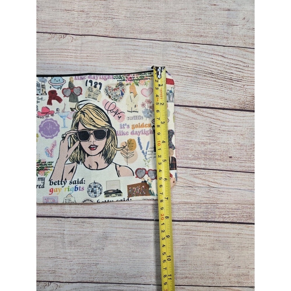Taylor Swift All Over Graphic Print Makeup Canvas 9x7 Cosmetic Pouch‎ NEW - Picture 3 of 4